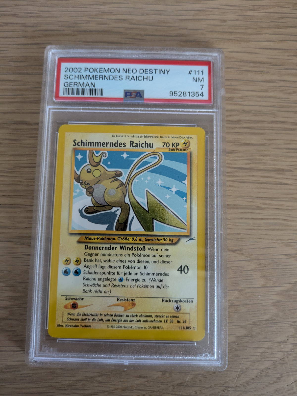 Schimmerndes Raichu 111/105 Neo Destiny German/ Deutsch PSA 7 NM