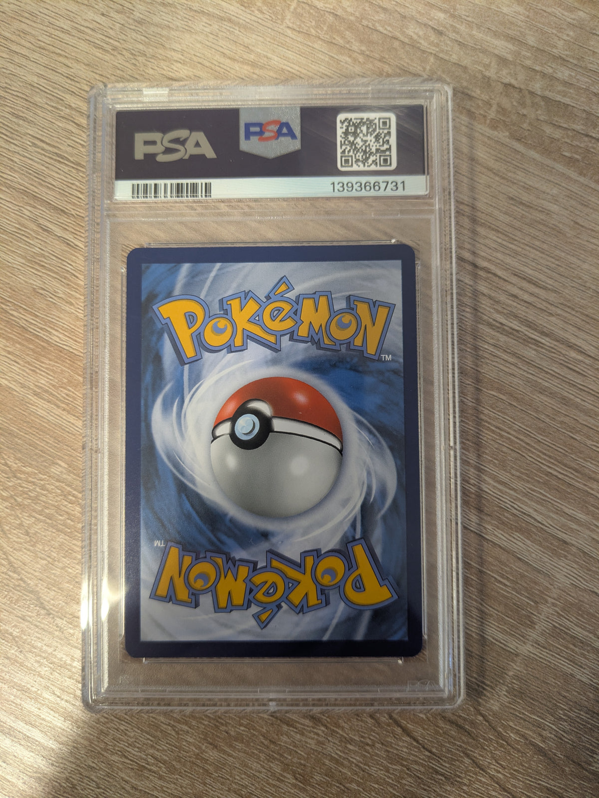Mewtwo 052 SVP 052 Ultra Premium Collection PSA 8 - Englisch