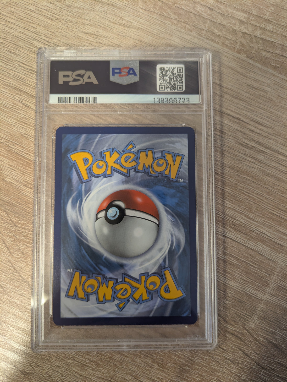 Moltres &amp; Zapdos &amp; Articuno GX (SM 210) PSA 7 - Englisch