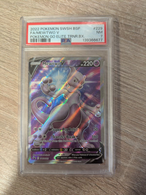 Mewtu V (SWSH 229) PSA 7 - Englisch