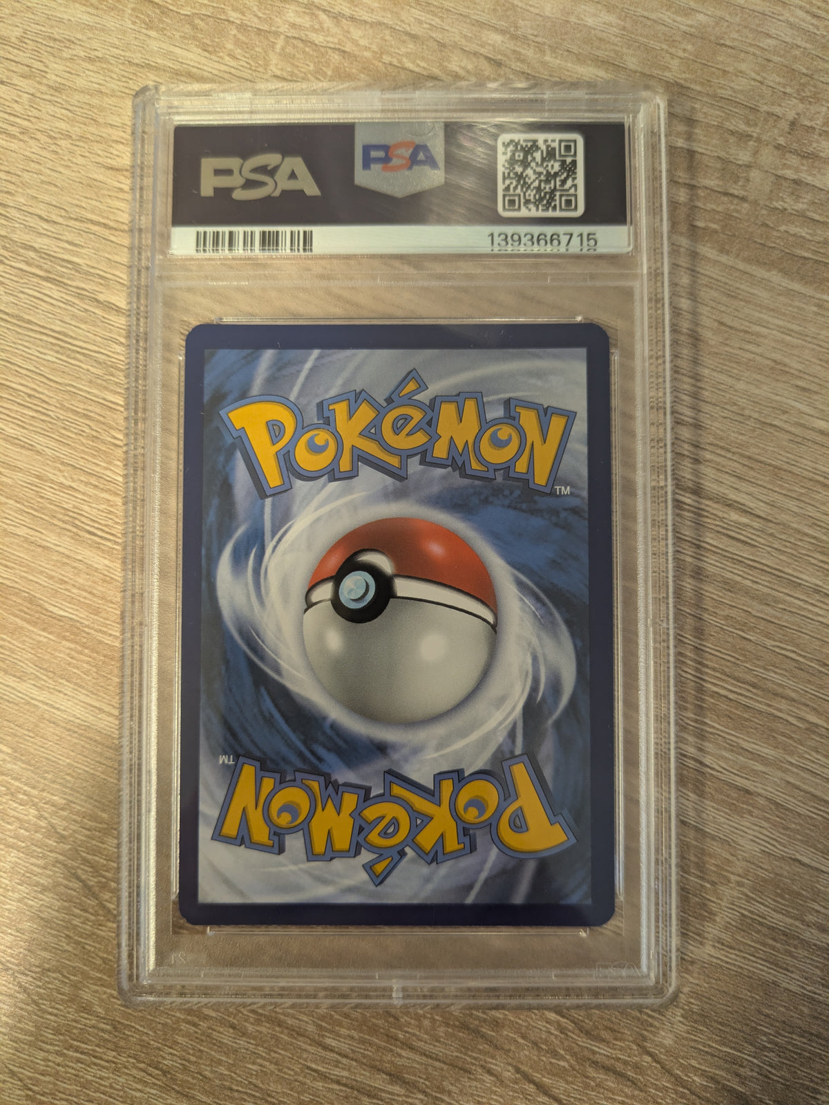 Galarian Moltres SWSH284 PSA 7 - Englisch
