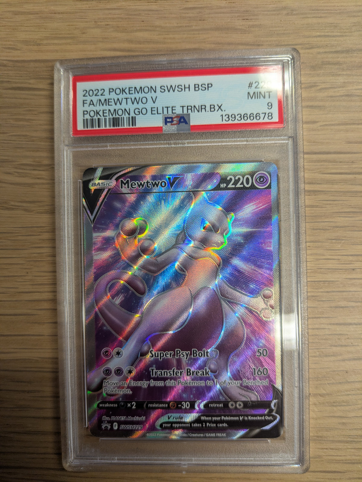 Mewtwo V SWSH229 PSA 9 - Englisch