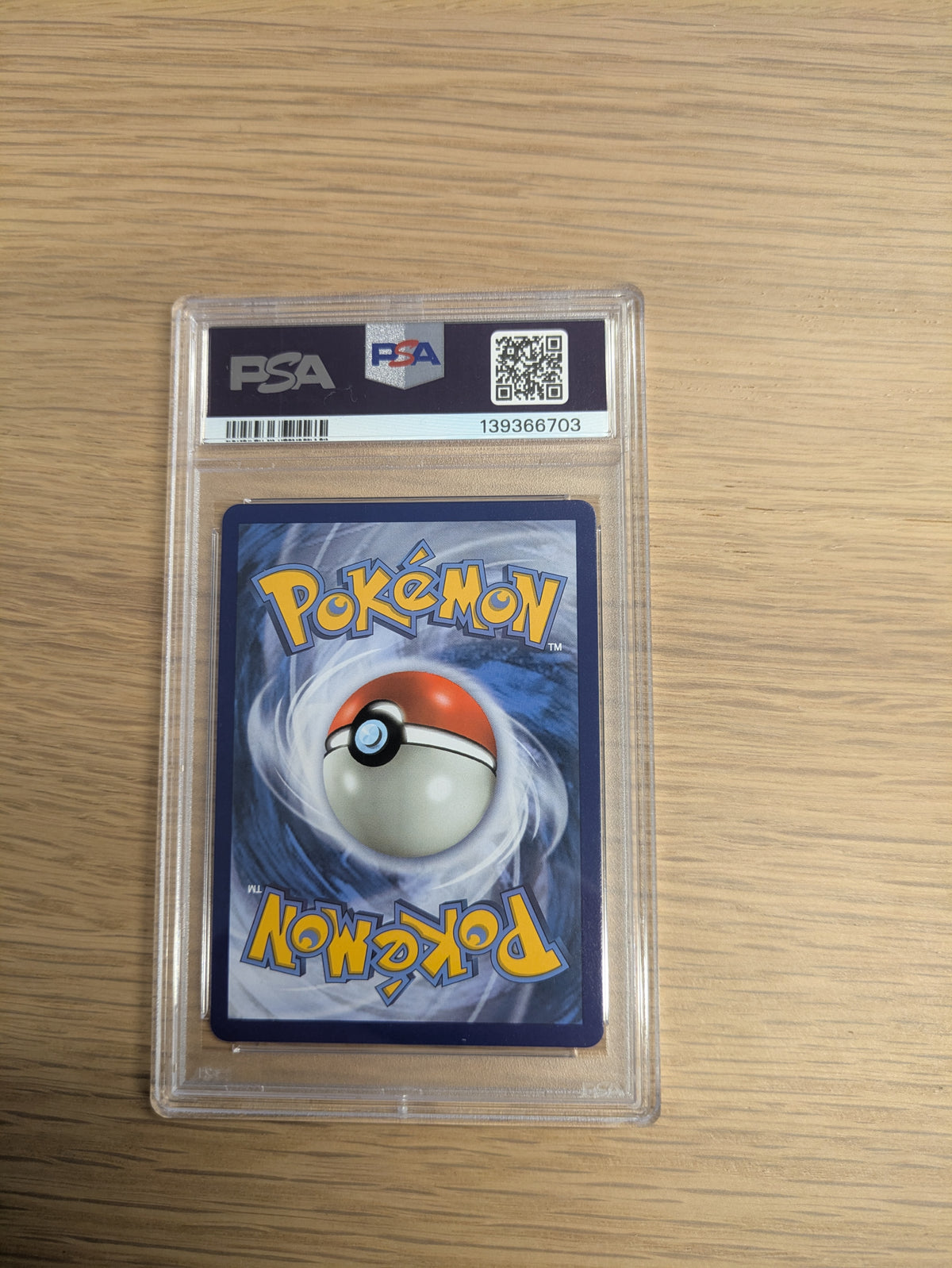 Moltres &amp; Zapdos &amp; Articuno GX (SM 210) PSA 9 - Englisch
