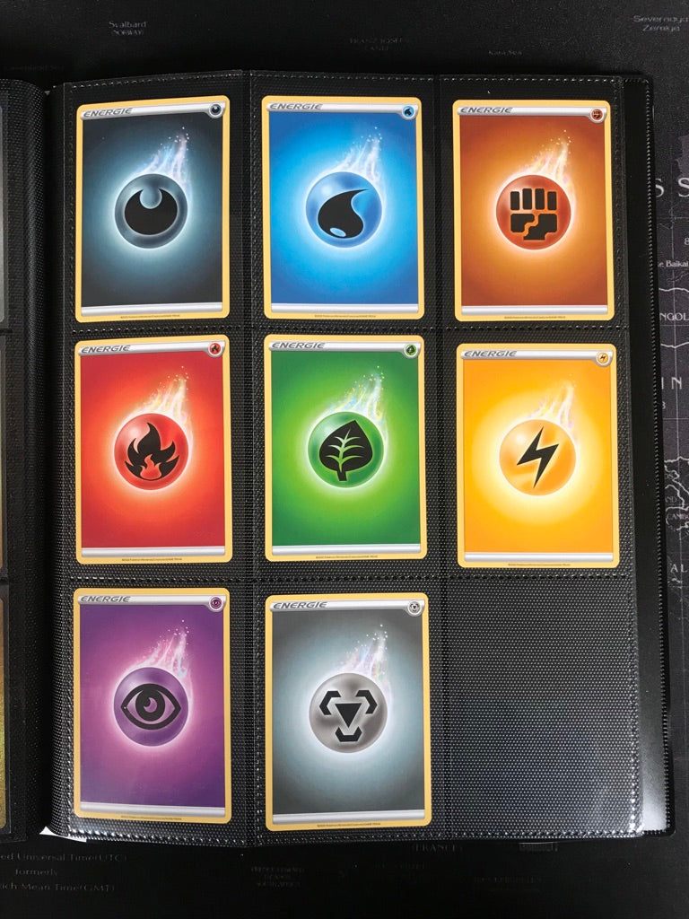 Schwert &amp; Schild Master Set Pokemon Sammlung 216/202 Komplett Deutsch - Near MINT
